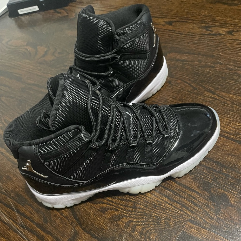 COPY - Jordan 11 julibee